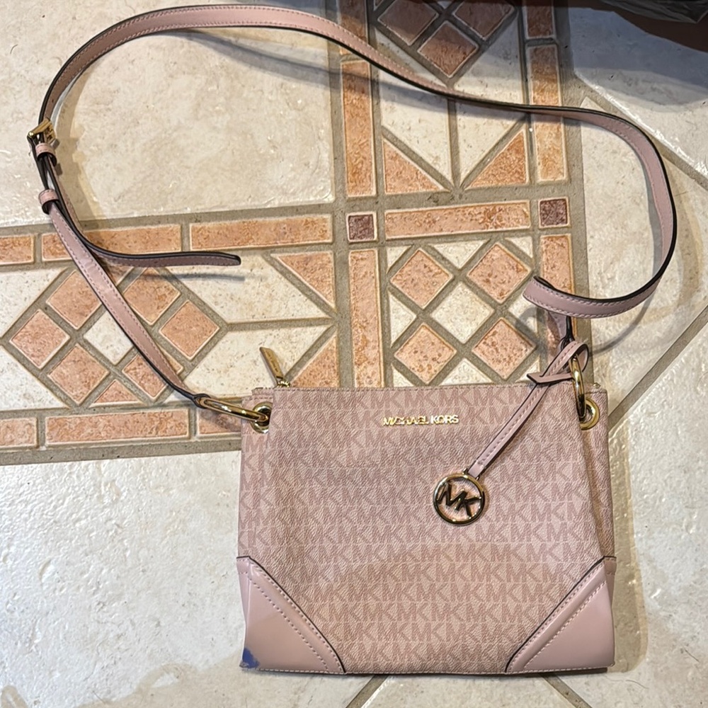 Michael Kors Blush Crossbody Bag